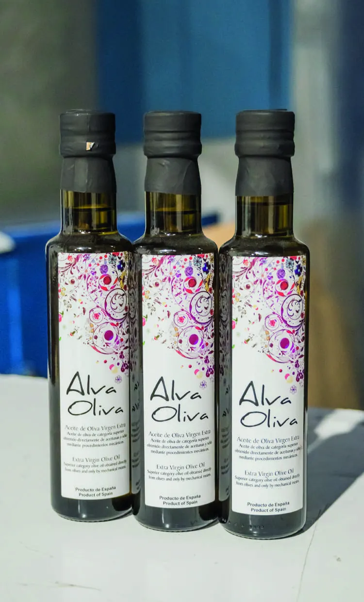 Three Alva Oliva 250 ml bottles